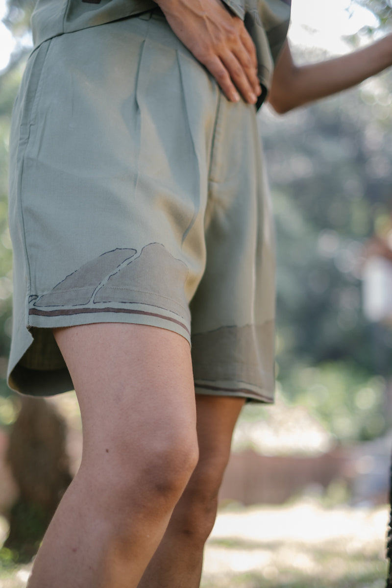 Oliver Mountain Shorts